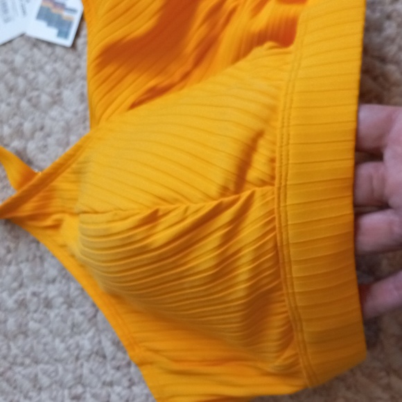 Bikini Top Ribbed Keyhole Plus Size stretchy Soft Vibrant color rich texture - Picture 14 of 15